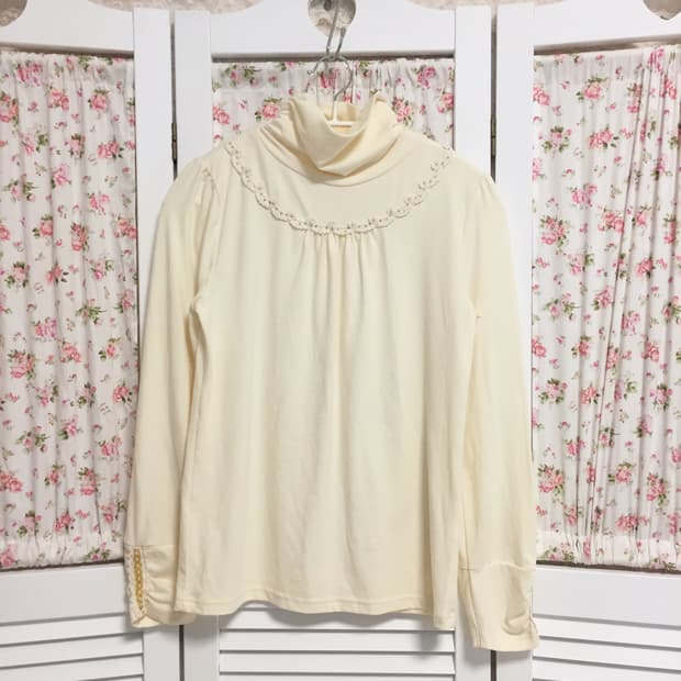 빈티지 엑시즈팜 로즈 레이스 목폴라 슬리브