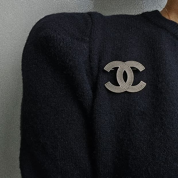 샤넬 브론즈 CC업사이클링 빅 브로치