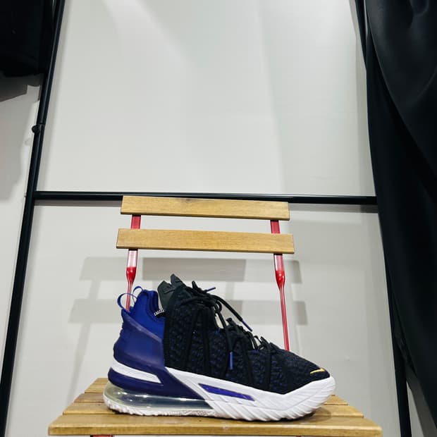 275) 나이키 농구화 남성 남자 농구화 르브론 18 레이커스