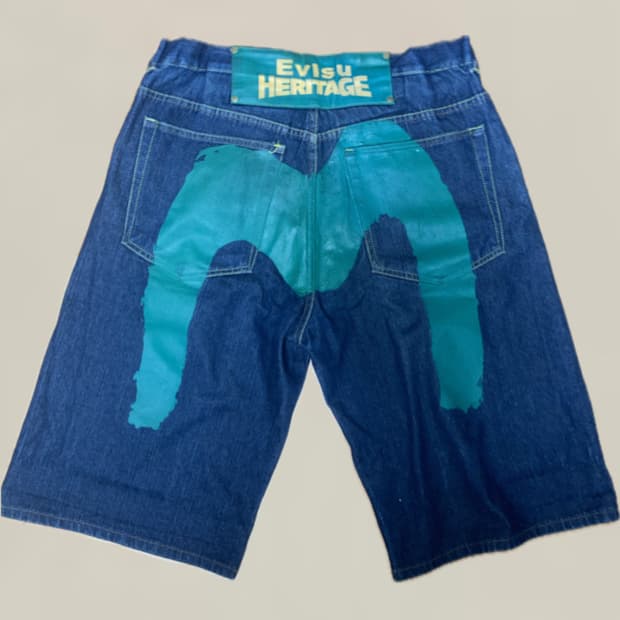 에비수 헤리티지 반바지