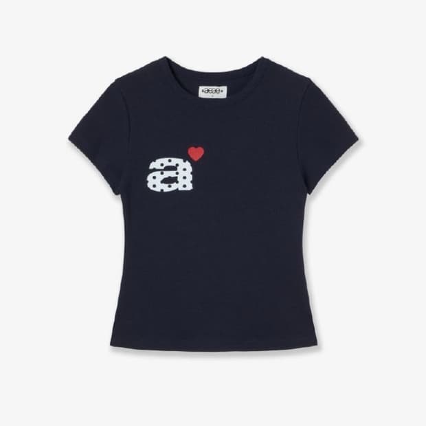 에이이에이이 도트 티셔츠 AEAE DOT SMALL LETTER TEE