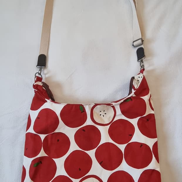 빈티지 모리걸 하구미 사과 가방