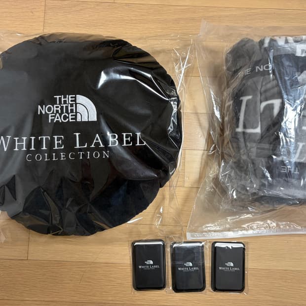 [급처] 25fw 노스페이스 캠핑세트(담요+쿠션) 새상품 싸게팔아용❤️