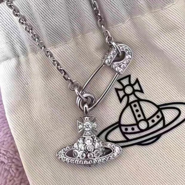 비비안웨스트우드 아카이브 크리스탈 큐빅 orb 팬던트 목걸이(새상품)