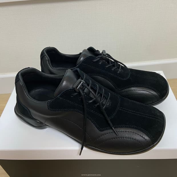 페몬트 스퀘어 블랙 250