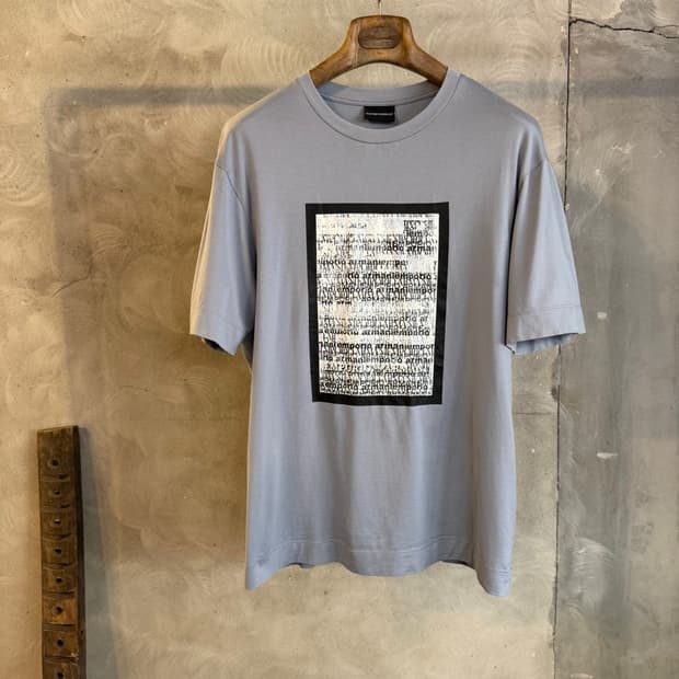 엠포리오 아르마니 티셔츠 100