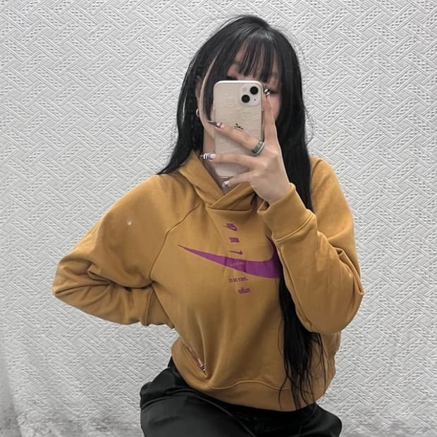 나이키 올드스쿨 레트로 스우시 크롭 기모 후드티 M C07701