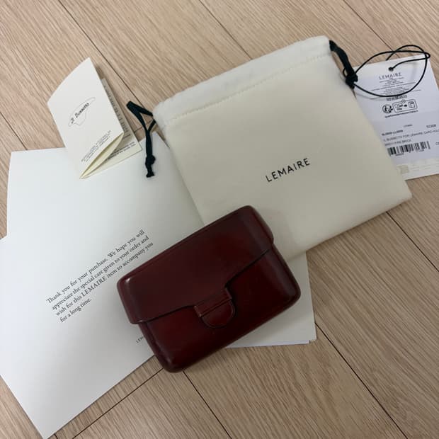 르메르 일부세토 카드지갑 레드브릭