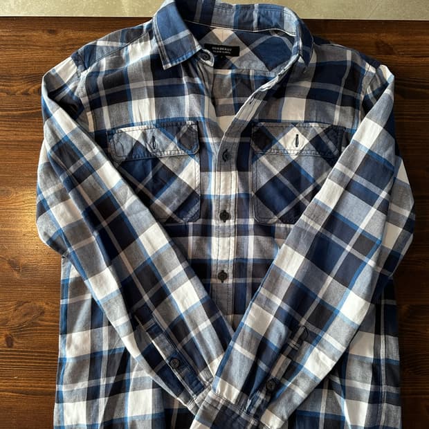 버버리 블랙라벨 체크 셔츠 