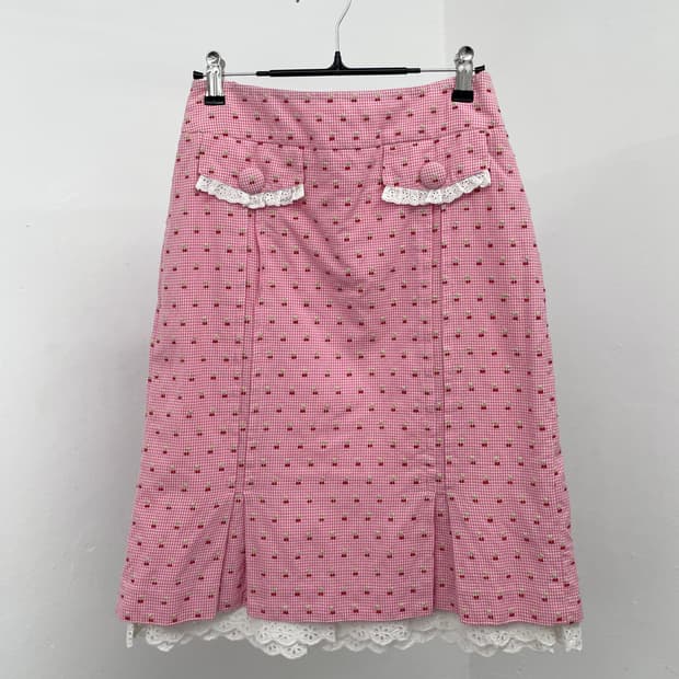 체리 핀턱 버튼 레이스 스커트 *레어🍒