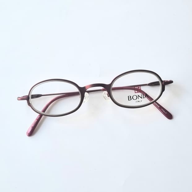 데드스탁 데드스탁 BONIA 빈티지 무드 미니멀 오벌 메탈 안경테