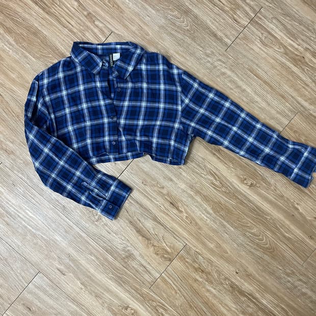 H&M 크롭 체크 셔츠