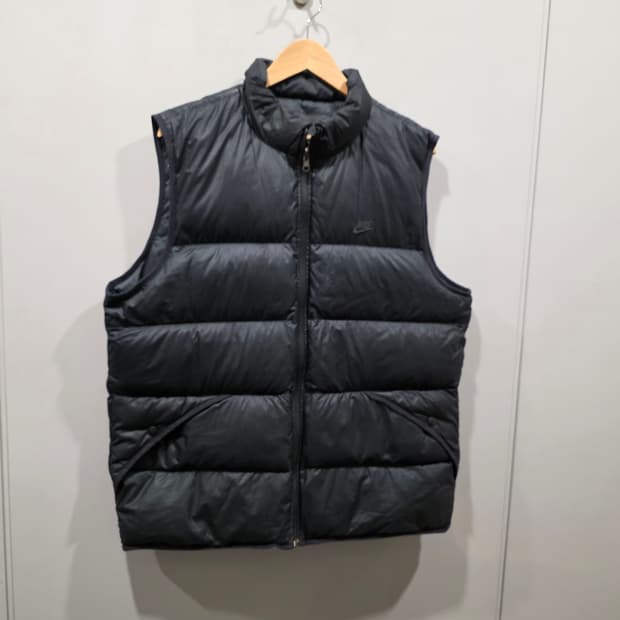 나이키(NIKE) 양면 다운 베스트