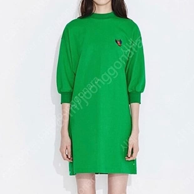 럭키슈에뜨 이니셜 프린팅 원피스