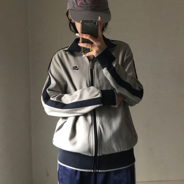 나이키 그레이 네이비 트랙 져지