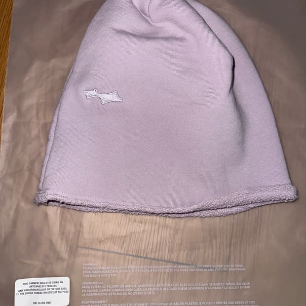 SKYLRK 비니 beanie little lilac