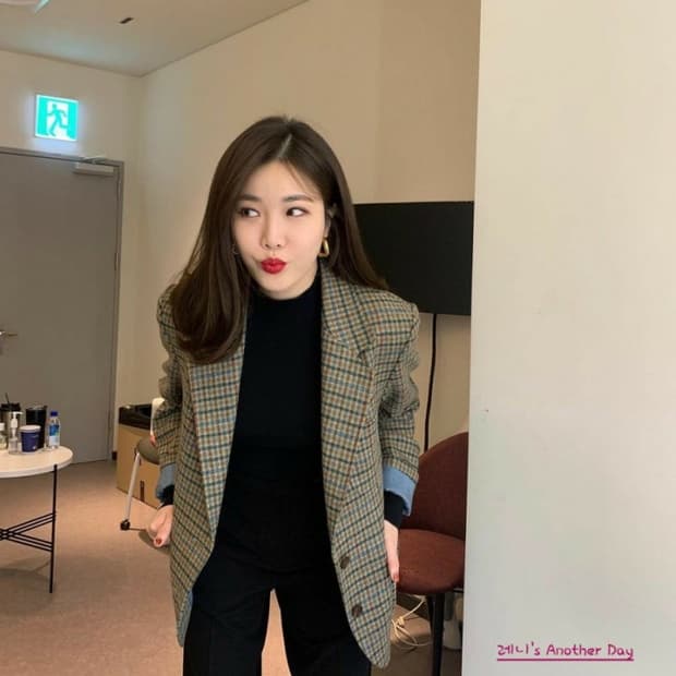 아비에무아 체크자켓 1사이즈