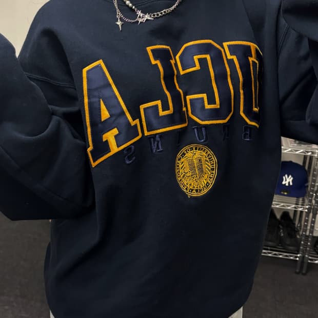 챔피온 00s UCLA 컬리지 로고 네이비 맨투맨