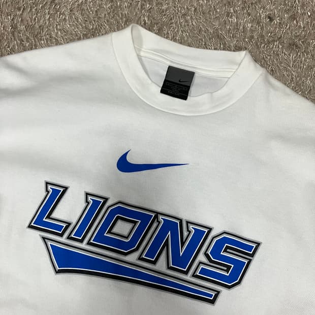 나이키 라이온즈 티셔츠 L