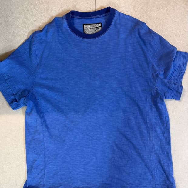 999휴머니티 layered tee