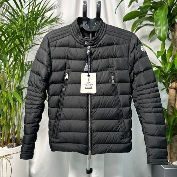 [정품]몽클레어 아미오 패딩자켓 