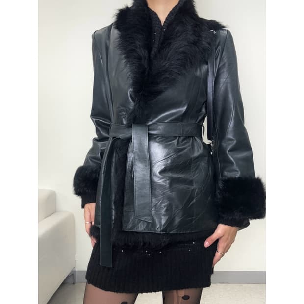 빈티지 블랙 리얼레더 무스탕 퍼 자켓