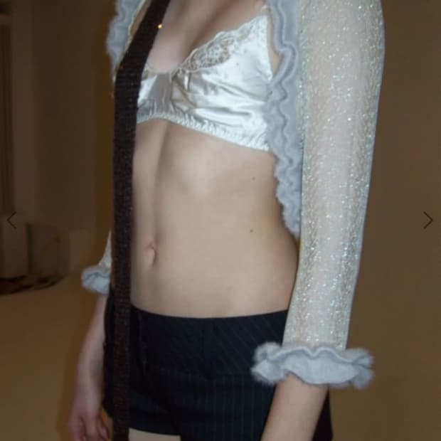 구해요)Fur Trimming Glitter Shrug Warm Gray