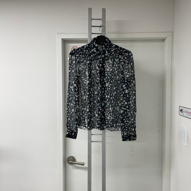 THE ROW 더로우 실크 셔츠 32(W)