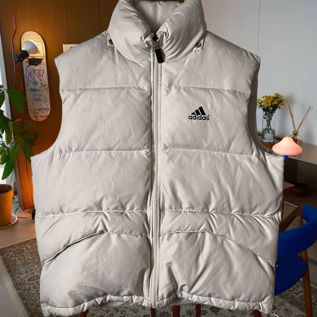 아디다스 조끼 패딩 (Man 2XL) AB1320