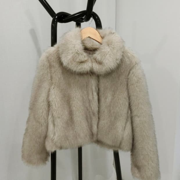 세미크롭 퍼자켓 베이지