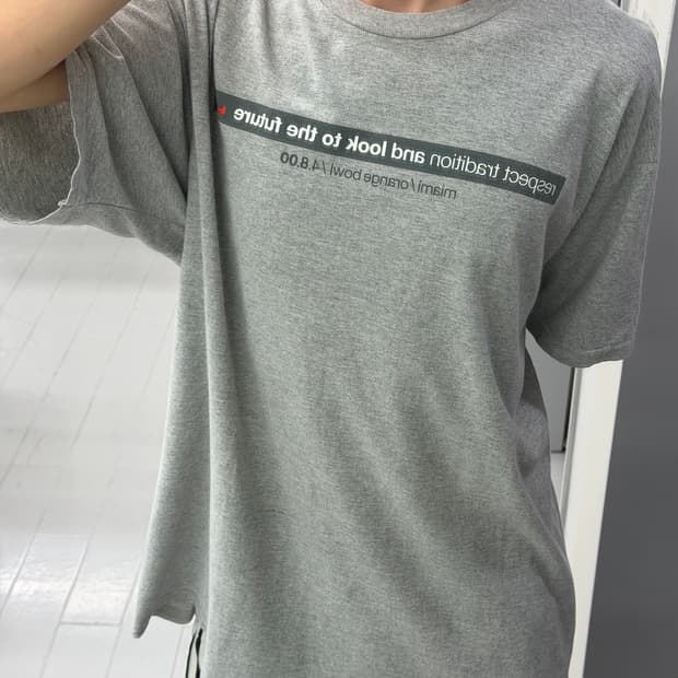 나이키 90s OG 반팔 티셔츠 그레이