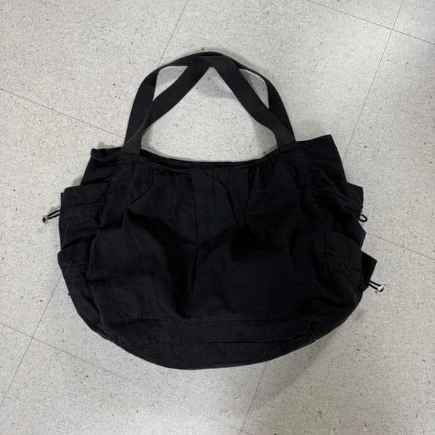 벨리에 달스톤 슬링 백 워시드 블랙