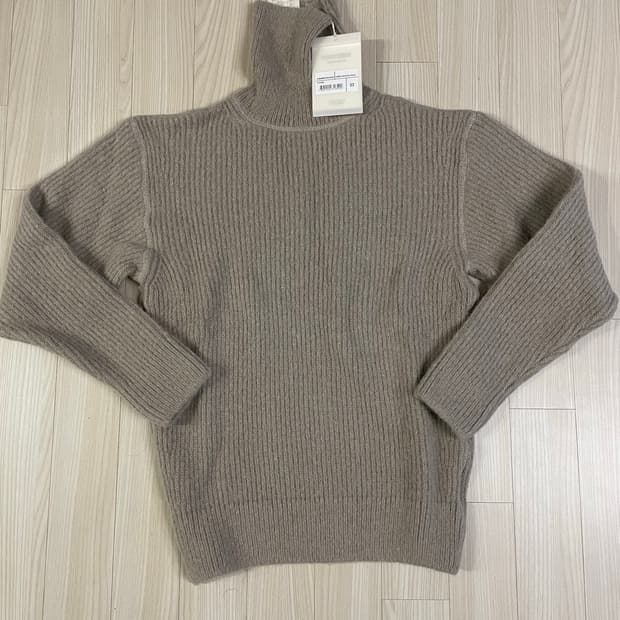 아워레가시 섭마린롤넥