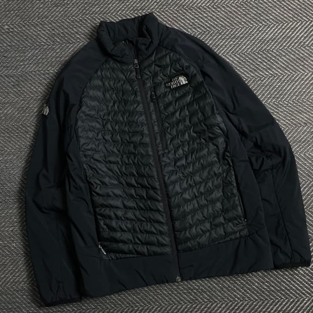 노스페이스 브이모션 경량 패딩 점퍼 블랙y 5009