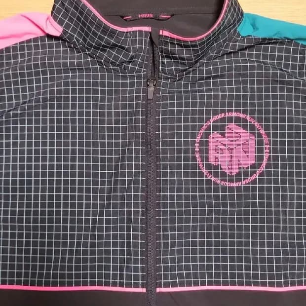 언더아머 바람막이 집업점퍼 XL사이즈