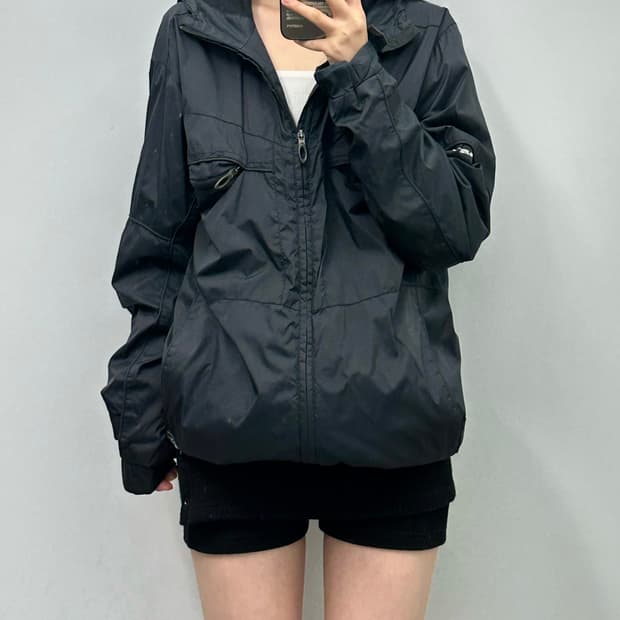 오클리 백로고 블랙 테크니컬 바람막이