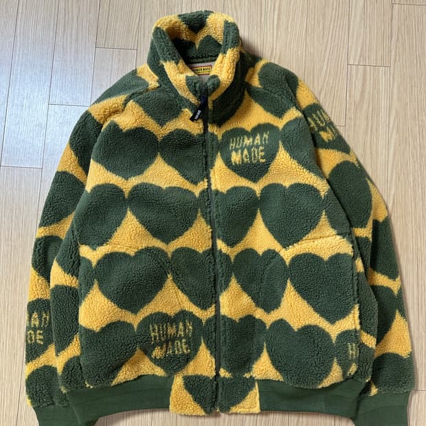 휴먼 메이드 하트 플리스 자켓 올리브 드랩