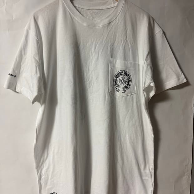 크롬하츠 홀스슈 로고 포켓 티셔츠 화이트