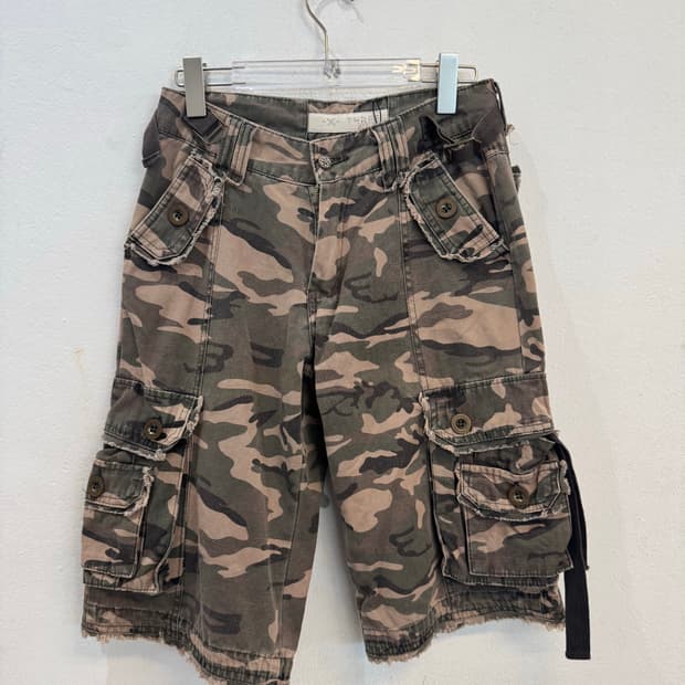 Vintage Camouflage Cargo Shorts