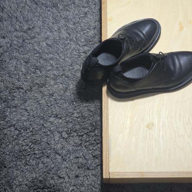 Issey miyake plantation leather shoes