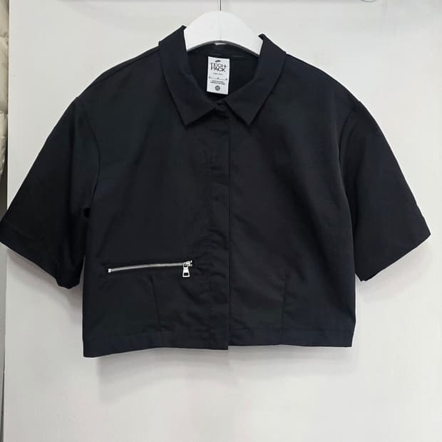 나이키 여성 크롭 테크팩 셔츠형 자켓