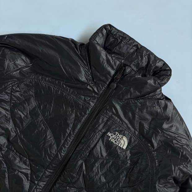 노스페이스 경량패딩