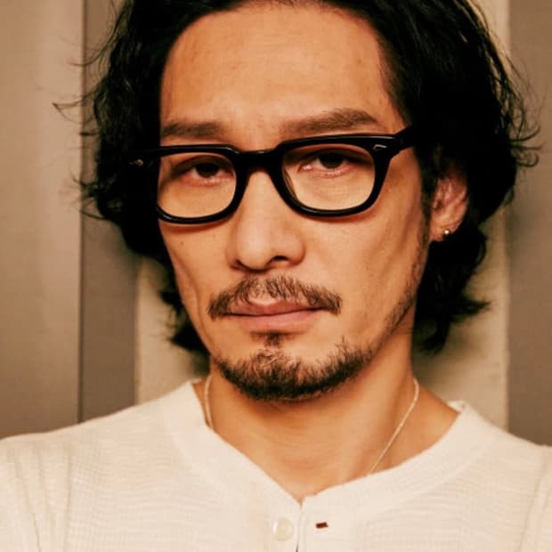 래쉬 쿠퍼 블랙