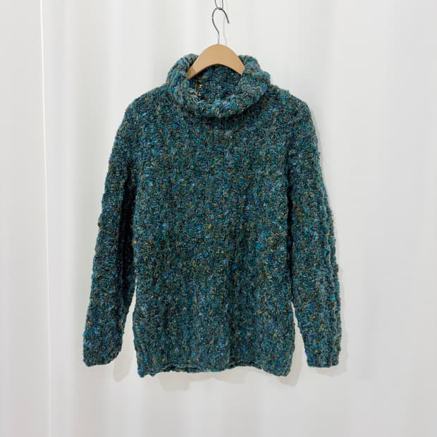 vintage turtleneck knit