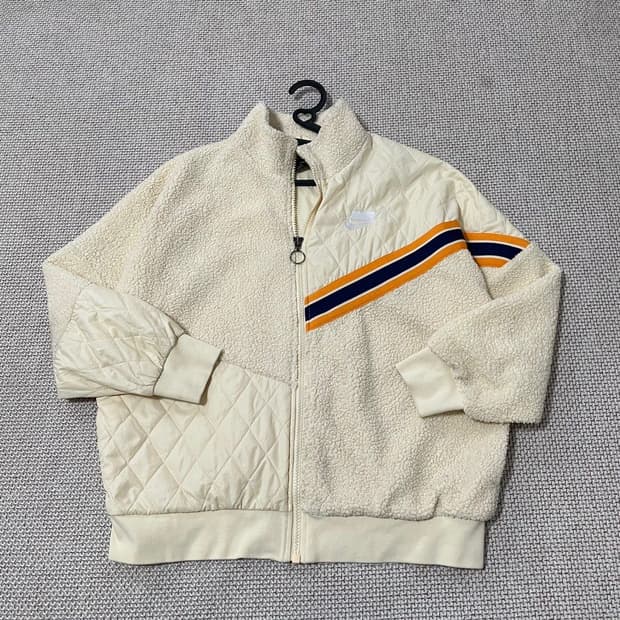 나이키 여성 후리스. 6404