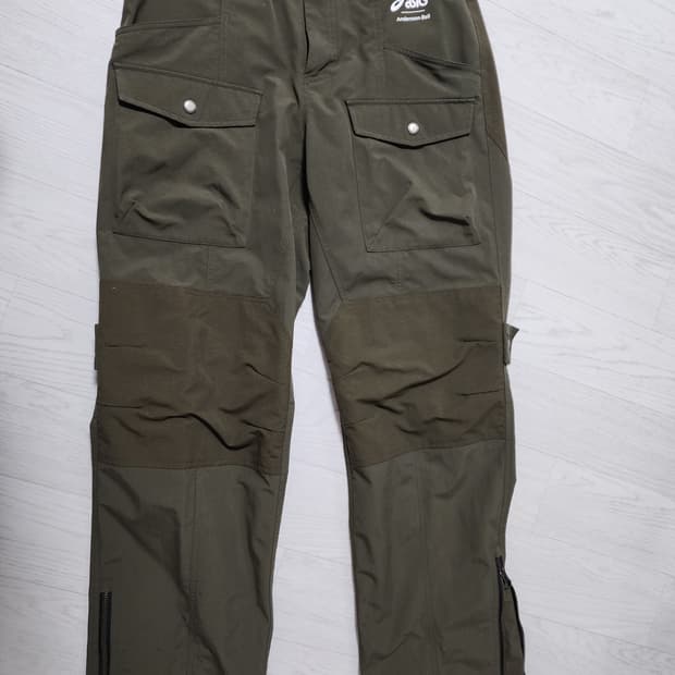 아식스 앤더슨벨 카고 팬츠 카키 M
