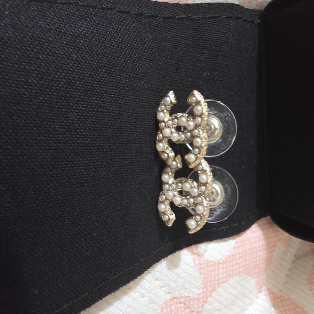 샤넬 귀걸이 정품인증서 유