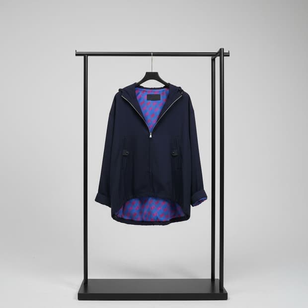 착샷첨부/ 럭키슈에뜨 아세테이트 후드 재킷(점퍼)