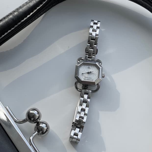[Vivienne Westwood]  팔찌 시계