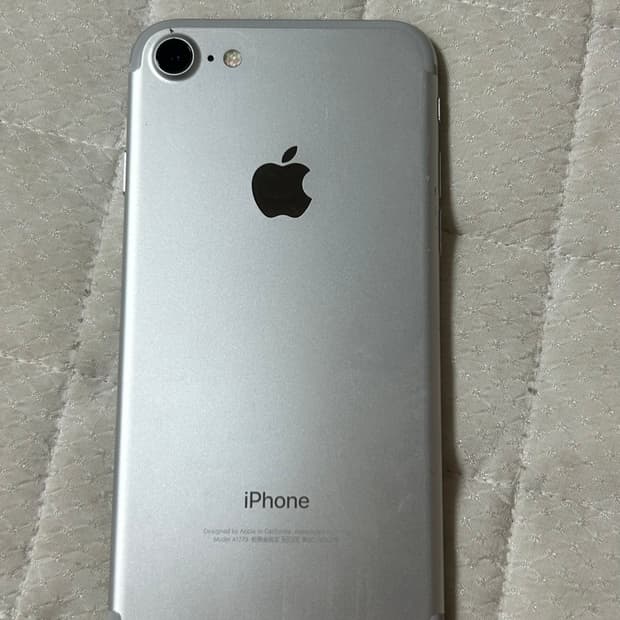 아이폰7 실버 128GB